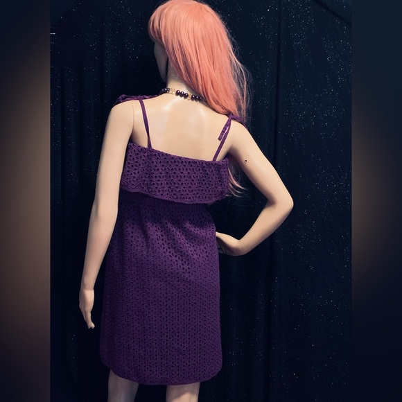 Purple eyelet lace summer dress with adjustable tie up straps - Picture 13 of 16